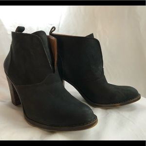 🍀 LUCKY BRAND 🍀 Ehllen Bootie